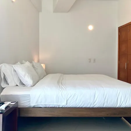 Poseidon By Wynwood House 4*