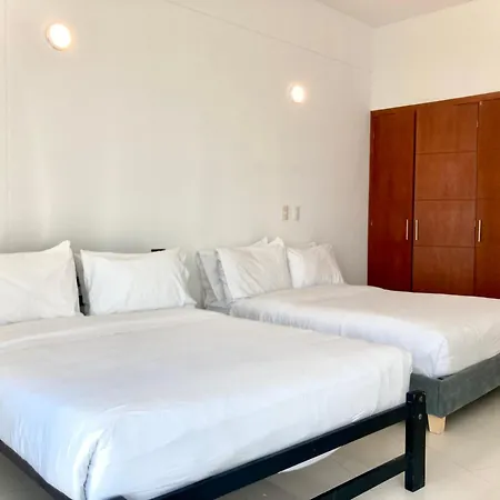 Apartahotel Poseidon By Wynwood House