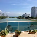 Poseidon By Wynwood House
